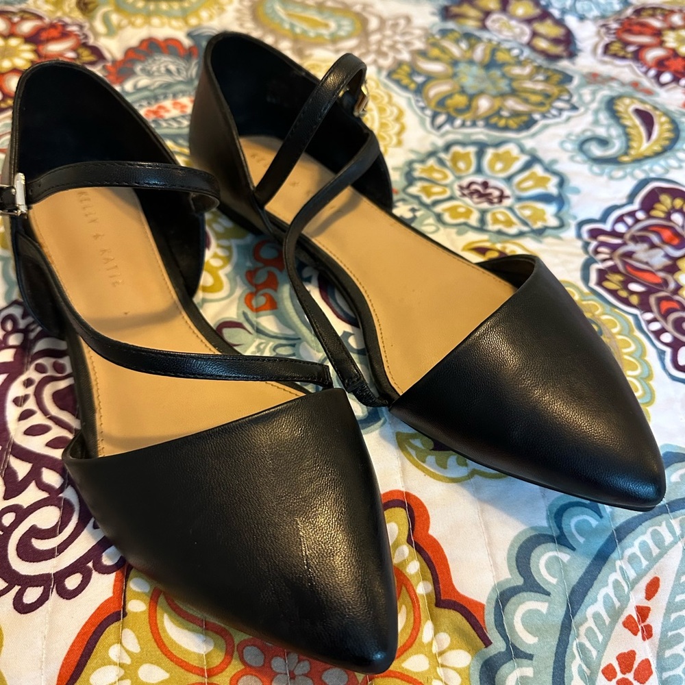 Kelly & Katie Eluna Pointed Strappy Flat Shoes